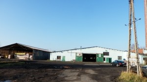 Investitionsgrundstück ca. 7500 m2 mit Industrieobjekten ca 1300 m2.