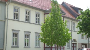 Kernsaniertes Mehrfamilienhaus mit präferierter Lage in der Innenstadt