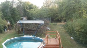 Hinten Pool