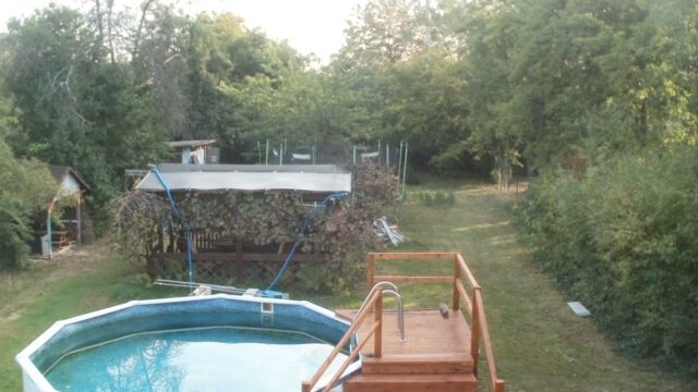 Hinten Pool