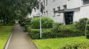 Gute Lage und gut geschnitten + Wohnung mit Balkon zur Eigennutzung +
