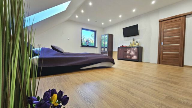 Osieczow-dom-na-przedaz-sprzed