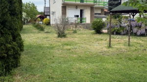 Charmantes Einfamilienhaus in ruhiger Lage von Vonyarcvashegy – nur wenige Minuten zum Strandbad
